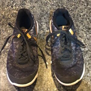 Nike shoes 10 (1145)